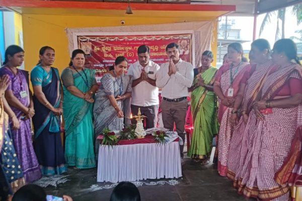 ಹುಬ್ಬಳ್ಳಿಯಲ್ಲಿ ಜ್ಞಾನವಿಕಾಸ ಮಹಿಳಾ ತರಬೇತಿ ಸಮಾರೋಪ: ಆರ್ಥಿಕ ಸಬಲತೆಗೆ ಕೌಶಲ್ಯವೇ ದಾರಿ